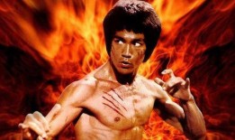 娱乐大爆料李小龙视频播放,李小龙经典视频播放，重温功夫传奇